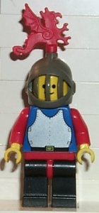 cas179G Chain Mail - blauw, Grill helm, Black benen, rode Hips, rode armen, rode Plume gebruikt *0M0000