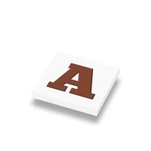 CUSE8002 Tegel 1x1 met chocoladeletter A *0A000