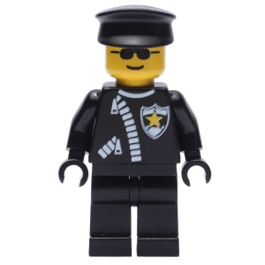 cop025G POLITIE- Zwart pakl met rits en ster, zwarte platte pet, zonnebril gebruikt *0M0000