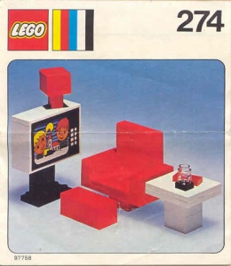 INS274-G 274 BOUWBESCHRIJVING Colour TV and Chair gebruikt *LOC RB