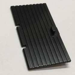 3644-11G Deur 1x4x6 verticale planken zwart gebruikt *