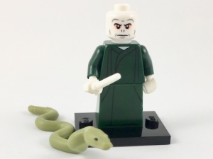 colhp-9 HP Lord Voldemort met slang NIEUW *0M0000