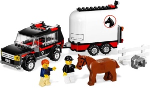 Set 7635 4WD sith Horse Trailer NIEUW