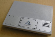 4515pb032L-86G Dakpan 10 graden 6x8 met waarschuwingsteken, EXPLOSIVES en rooster (Sticker) grijs, licht (blauwachtig) gebruikt *5R000