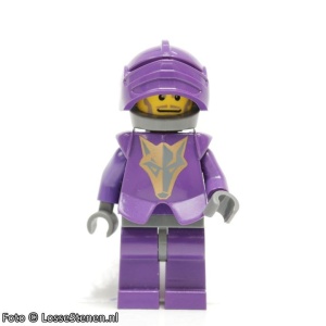 cas269G Ridder Danju, paars harnas met wolf, helm met groot vizier gebruikt *0M0000