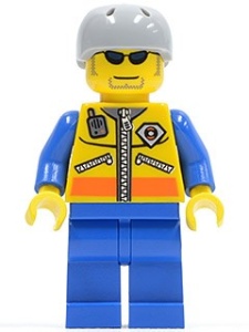 cty0243G Kustwacht- Kayaker, zonnebril, grijze helm met gaatjes, geel/blauw pak gebruikt *0M0000