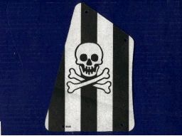 sailbb16-1G Zeil zwarte strepen en doodshoofd wit gebruikt *5D000