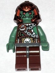 cas400G Troll warrior met koperen helm gebruikt *0M0000