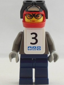 gg002sG Snowboarder, Donker grijs shirt, donkerblauwe benen, wit vest met nummer 3 (Sticker) gebruikt *0M0000