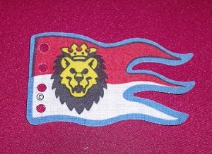 x376px6-1G Vlag 8x5 Blauwe rand rood/wit met leeuwenkop (canvas) wit gebruikt *5K000