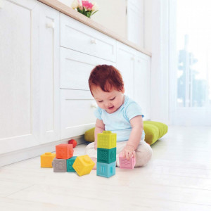 LUDI SET 9 CUBURI- PRIMUL JOC DE CONSTRUIT AL BEBELUSULUI