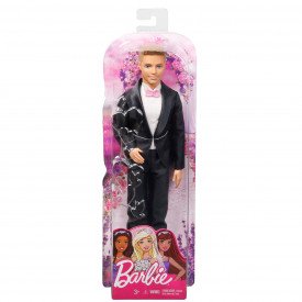 Papusa Barbie, Ken in costum de mire
