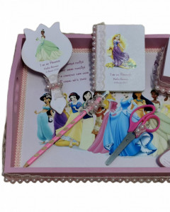 Tavita Mot Printesele Disney