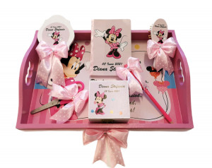Tavita Mot Minnie Pink