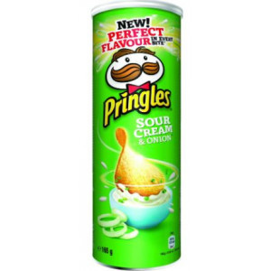 Chipsuri cu gust de smantana si ceapa Pringles Sour Cream, 165g, NM25028