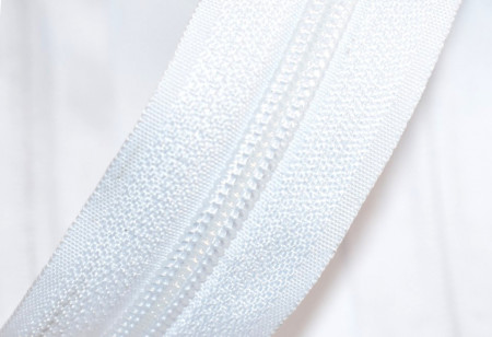 Fermoare nylon detasabil nr. 5 - 70 cm alb