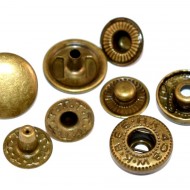 Capse geaca - antique brass - 15 mm