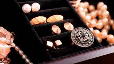 4 sfaturi pentru intretinerea bijuteriilor placate cu aur