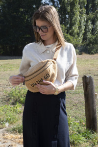 BANANA BAG ON THE GO HIP BAG, Teddy Brown