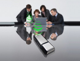 USB hangrögzítő ( AGC elektronikával ellátott ) 6 órás felvételi idő 1 töltéssel