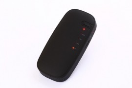 Power Bank ba épített diktafon hangrögzítő 92 óra folyamatos felvétel