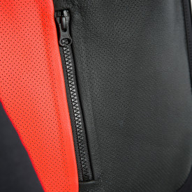 GEACĂ DE PIELE DAINESE INTREPIDA PERF.