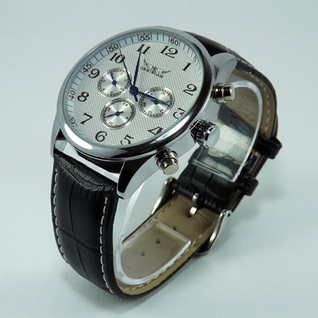 Ceas barbatesc full automatic Tehnologie J006
