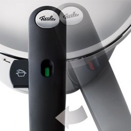 Oala sub presiune Fissler VitaVit Premium, capacitate 2,5 Litri, diametru 18 cm, accesoriu aburi, inductie