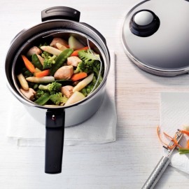 Oala sub presiune Fissler VitaVit Premium, capacitate 2,5 Litri, diametru 18 cm, accesoriu aburi, inductie