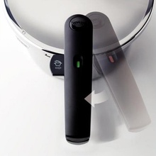 Set oala + tigaie (cratita) sub presiune Fissler VitaVit Comfort, capacitate 4.5 + 2.5 litri, diametru 22 cm, inductie