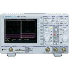 Osciloscop: digital; Bandă: ≤70MHz; Canale:2; 500kpts/ch