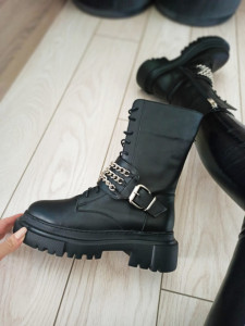 Ghete Isla Black