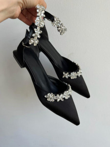 Brida Black