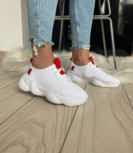 Adidasi Kira White