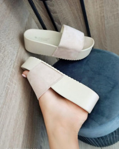 Papuci cu platforma Beige