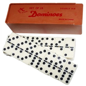 Domino, cutie plastic 5x2.5cm
