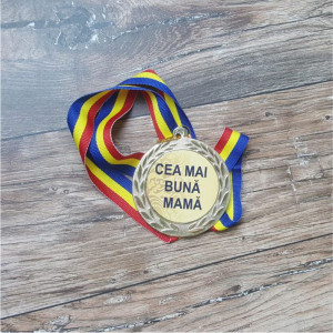 Medalie " Cea mai buna mama"