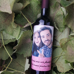 Vin personalizat cu o poza si text R