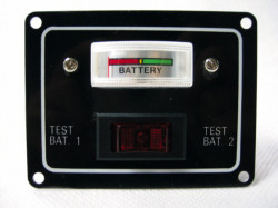 Tester pentru 2 baterii 12V, montaj permanent rulote, barci