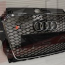 Grelha Audi A3 8V RS3 preta com aro cromado