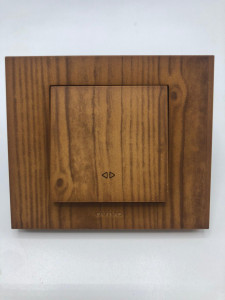 Intrerupator cruce, 10A, IP20, Ovivo Grano, lemn masiv