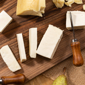 Brânză Tilsit de capră (350 g)