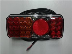 Lampa stop cu 4 camere