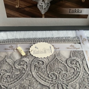 Fata de masa din silicon transparent impermeabil, cu dantela gri, 160x220 cm, Lukka