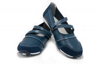 Pantofi albastri din piele naturala DP4