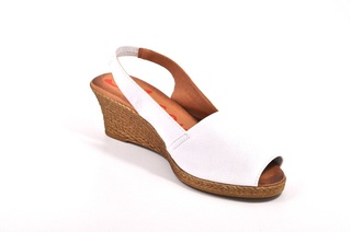 Sandale albe Xusandalia din piele naturala DS24