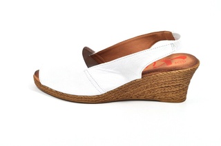 Sandale albe Xusandalia din piele naturala DS24