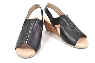 Sandale negre Tupie, din piele naturala