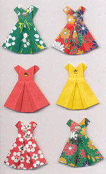 Handgemaakte origami stickers, bloemenprint jurkjes, 6 stuks
