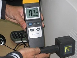 Aparat pentru masurarea campurilor magnetice PCE-G28